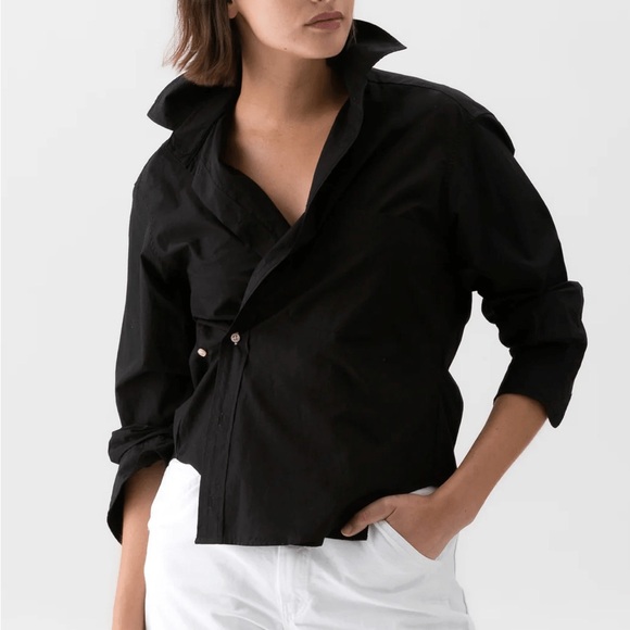 WearCisco Tops - WearCisco size M/L THE FITTED SHIRT IN JET BLACK - 100% COTTON